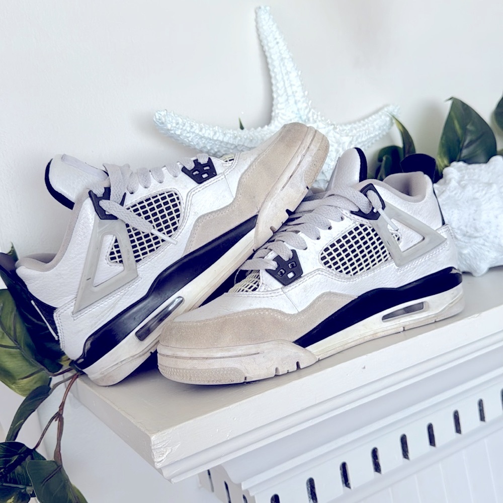 Jordan 4 Retro Military Black - Picture 7 of 11